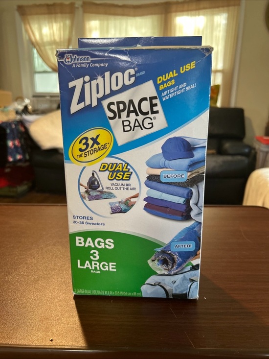 Ziploc Other - Ziploc Space Bag Large Vacuum Storage Bags, dual use bags, 3 large bags in box